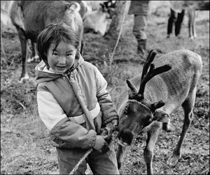 Piers-Vitebsky-Reindeer-People